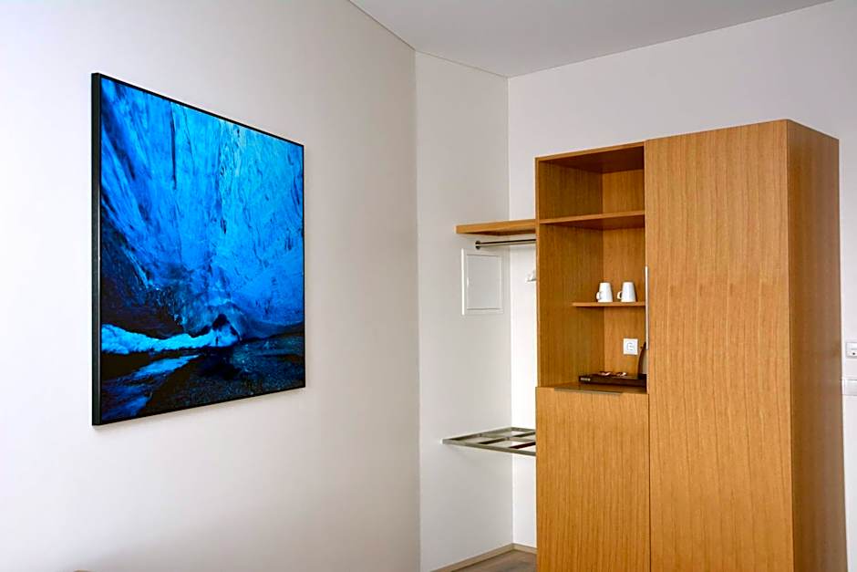 Photo 1 of 10 of Premium, River View