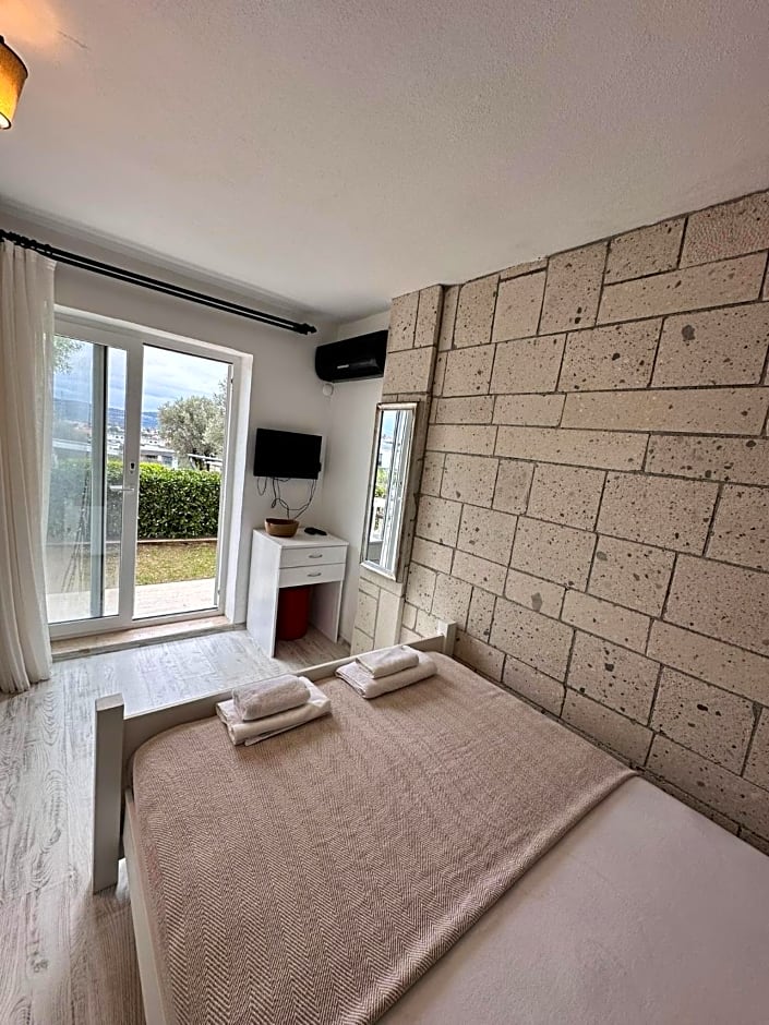 Tepe Hotel
