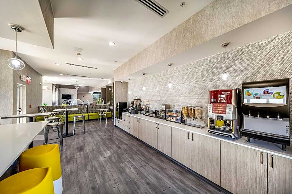 Hy-Lo Hotel, an Ascend Collection Hotel