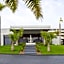 Holiday Inn Warwick Farm By IHG