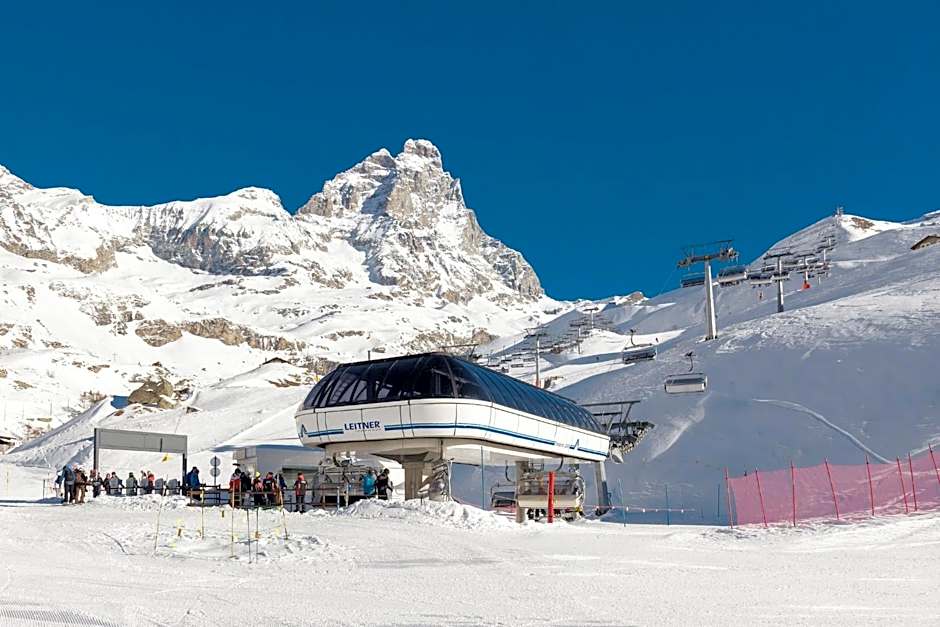 Francois Boutique Rooms - Matterhorn Retreat & SPA in Cervinia