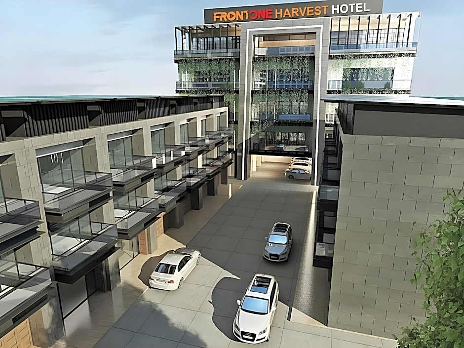 Front One Harvest Hotel Wonosobo