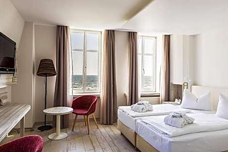 Comfort Double Room with Sea View