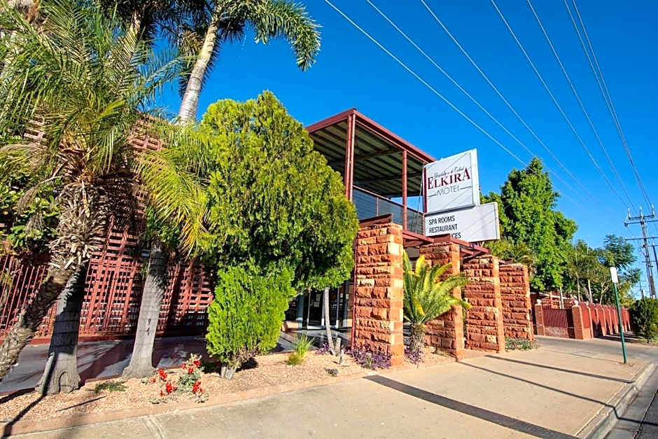 Elkira Court Motel