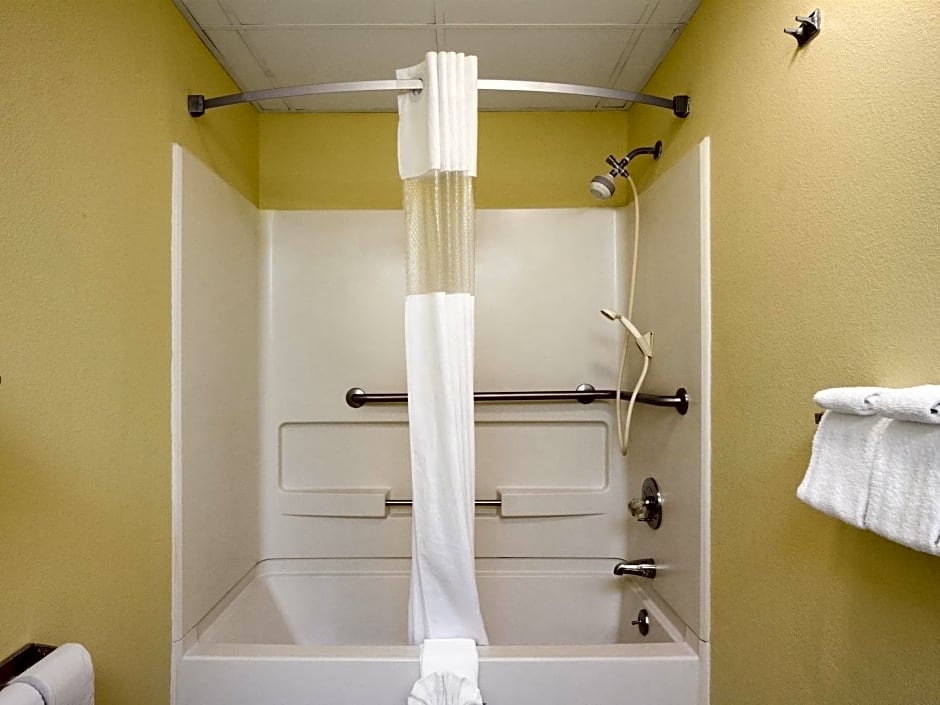 Days Inn by Wyndham Richburg