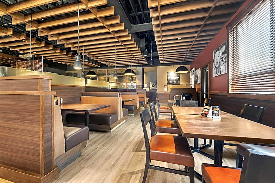 Best Western Plus Merritt Hotel