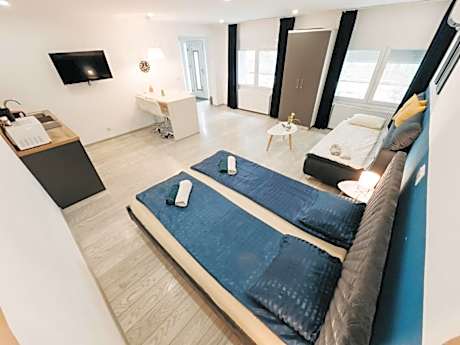 Studio with Terrace