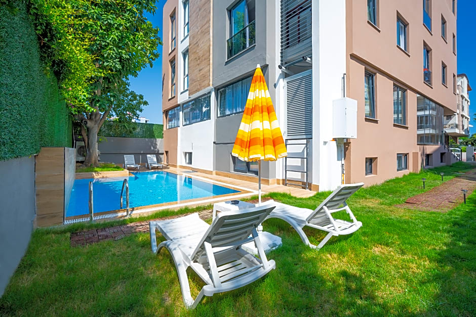 Meyde Boutique & Suites