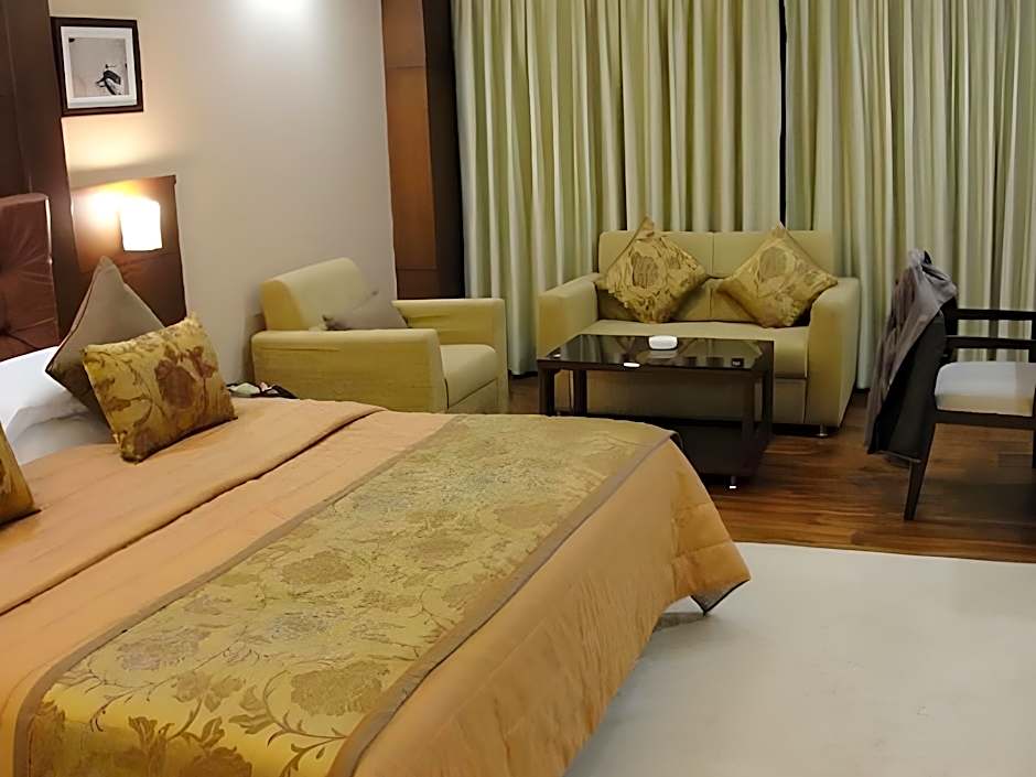The Ocean Pearl Hotel