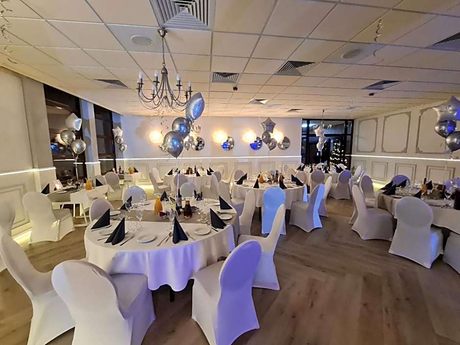 Grand Royal Hotel