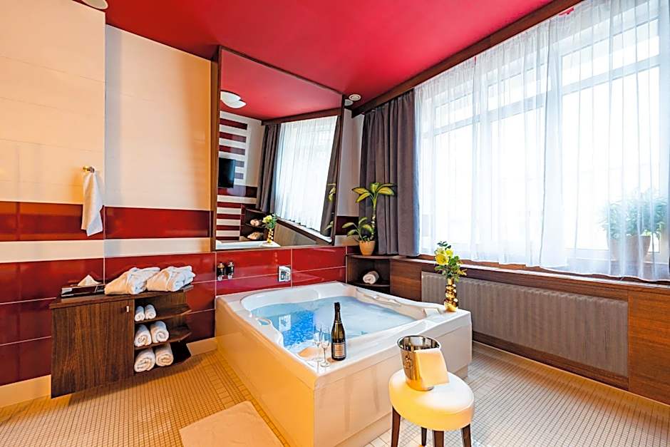 Hotel Baltaci Atrium