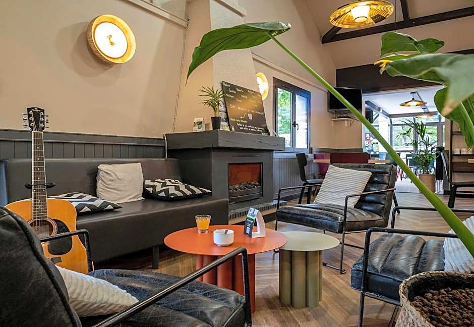 B&B HOTEL Niort Sud Venise Verte