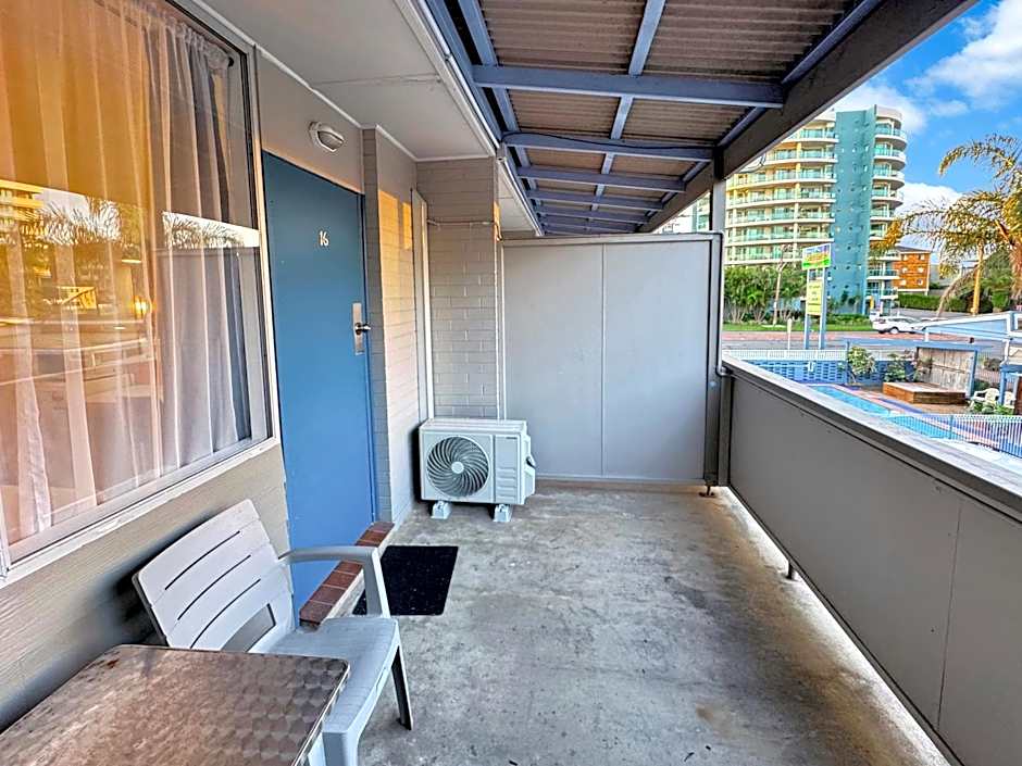 Golden Sands Motor Inn