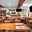 Lamies Inn & The Old Salt Tavern