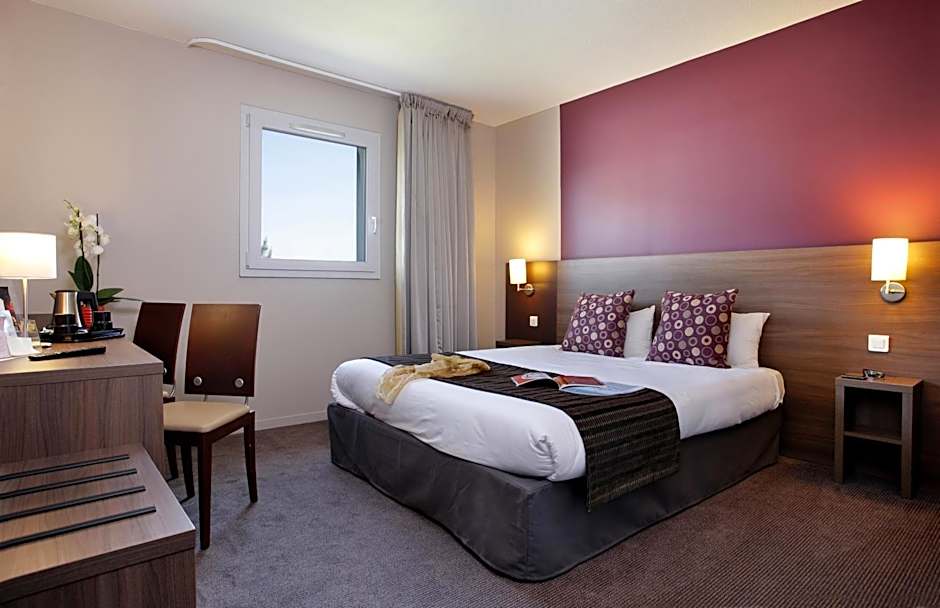 Photo 1 of 5 of Privilege 1 Double Bed or 2 Beds