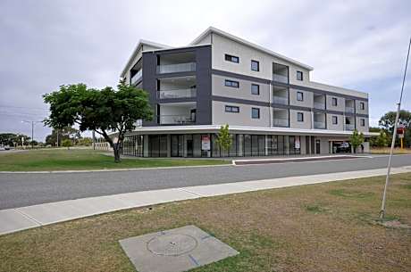 Coastal By Rockingham Apartments