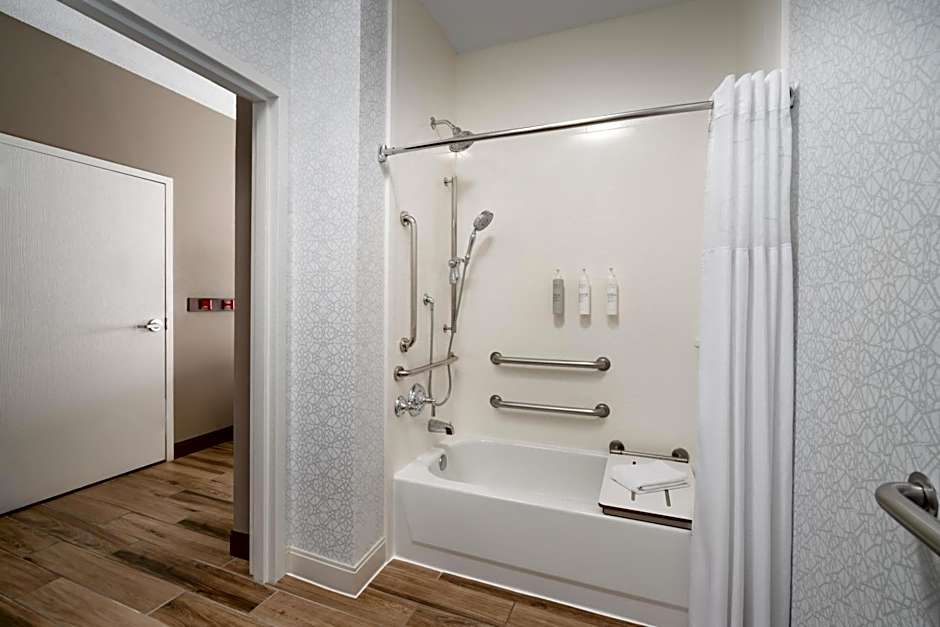 Hampton Inn Tracy