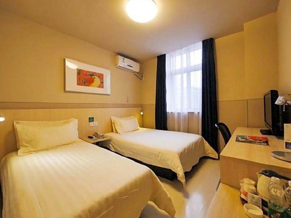 Jinjiang Inn Shenyang North Station