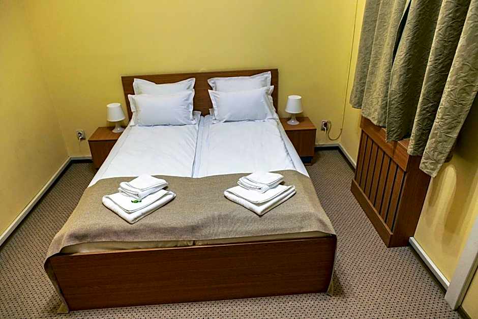 Bucharest Downtown Inn