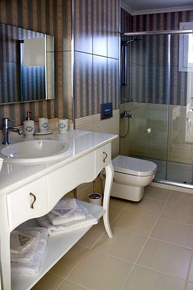 Lara Ilica Hotel