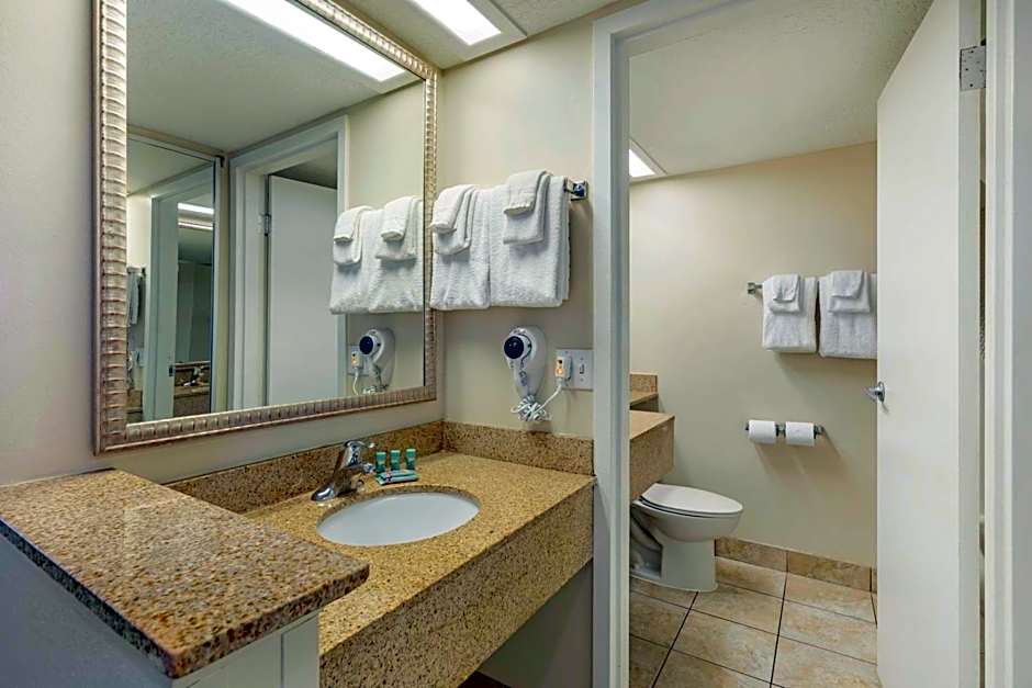 Best Western Ocean Beach Hotel & Suites