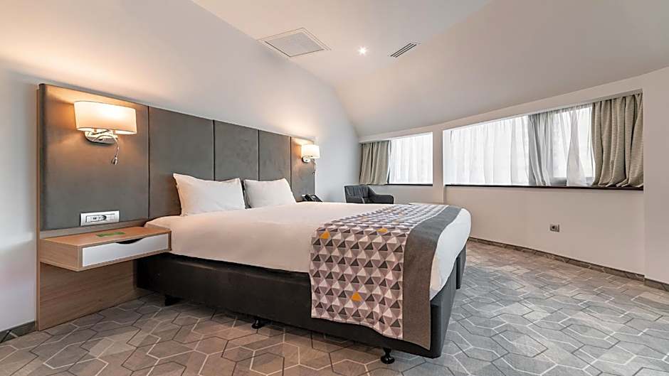 Holiday Inn Bucharest - Times By IHG