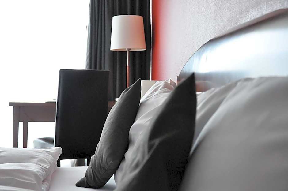 Hôtel Rallye & Entrées aux Bains de la Gruyère