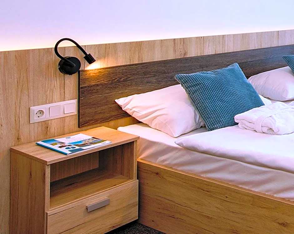 Akademia Hotel**** Balatonfured