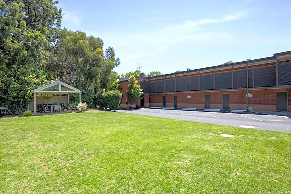 National Hotel Complex Bendigo