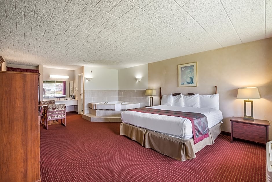 Red Carpet Inn and Suites Hazleton PA