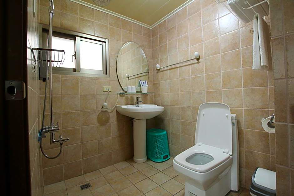 Yilan Pine Villa Homestay