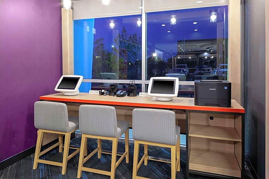 Tru by Hilton Round Rock