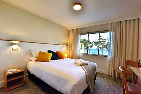 Ocean View Deluxe King Room