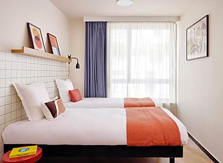 La Room Premium Twin