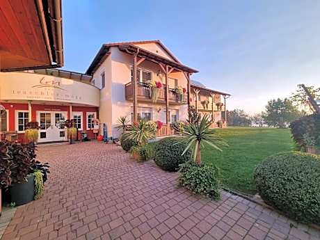 Hotel-Restaurant Teuschler-Mogg Bad Waltersdorf inklusiv Genusscard