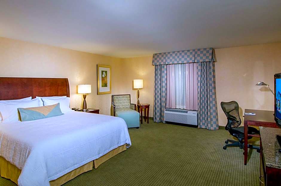 Hilton Garden Inn Westampton