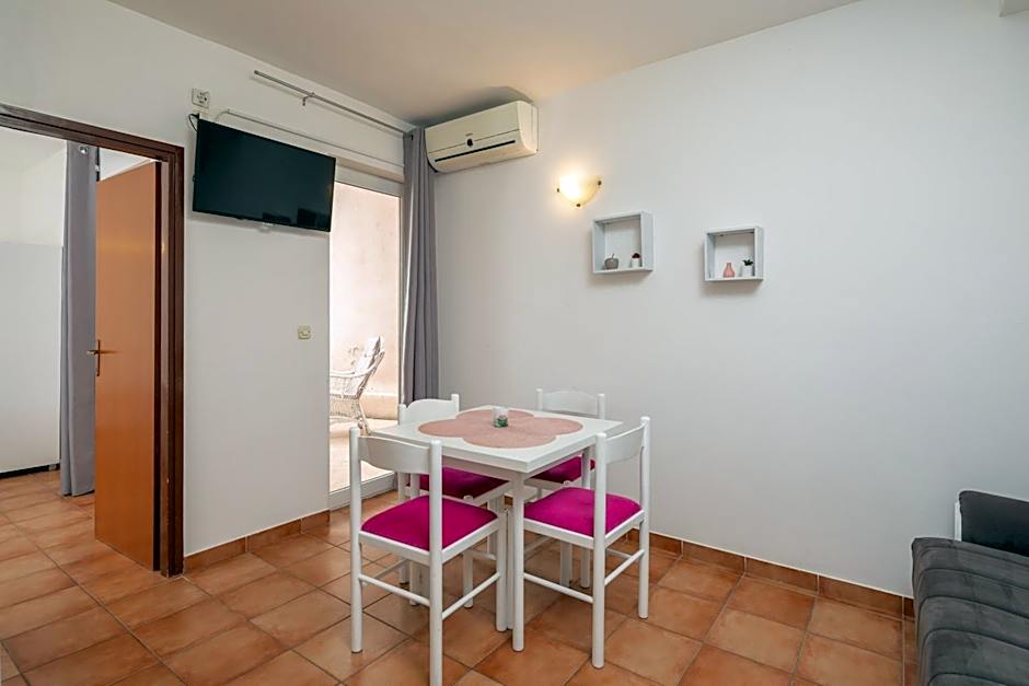 Adriatic Blue Apartments