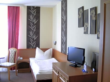 2 Beds