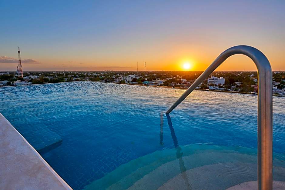 City Express Plus by Marriott Mérida