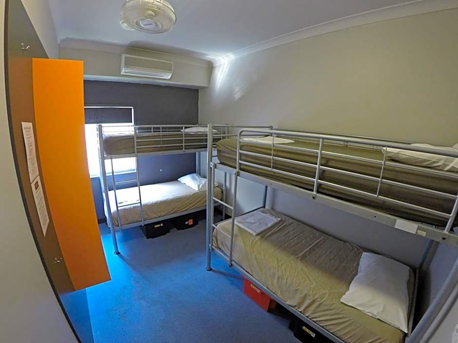 Global Backpackers Port Douglas