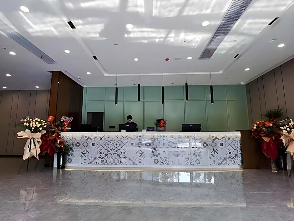 Gem Hefei Government District Huaining Road Wanda  – Hefei, FL