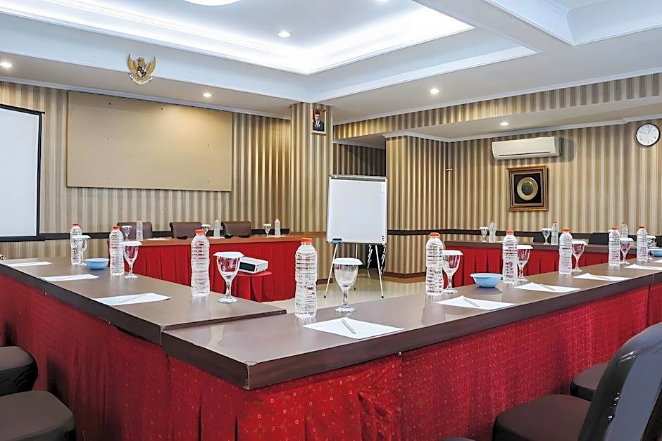 The Amrani Syariah Hotel