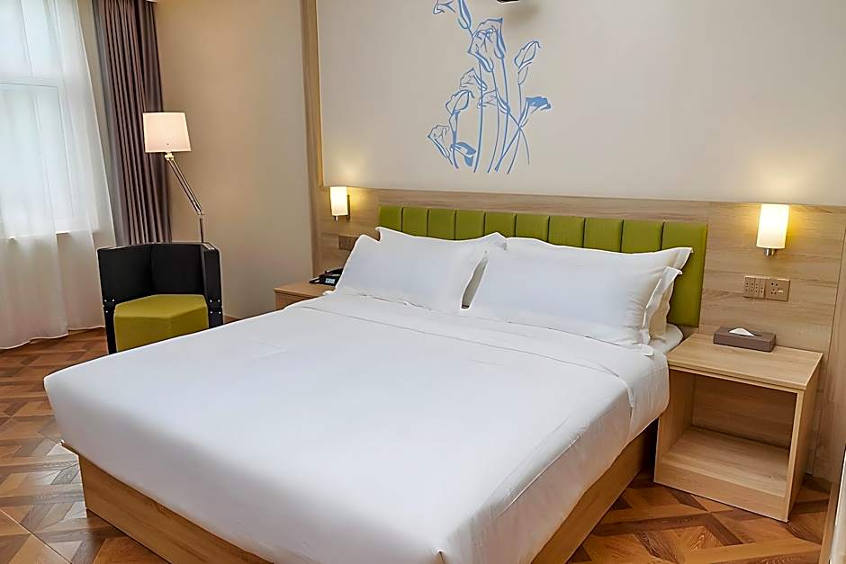 Ibis Styles Nantong Development Zone Shimao Plaza