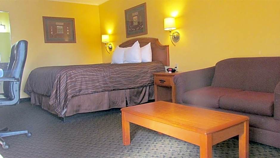 Xecutive Inn and Suites