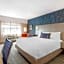 Best Western Plus Landmark Inn