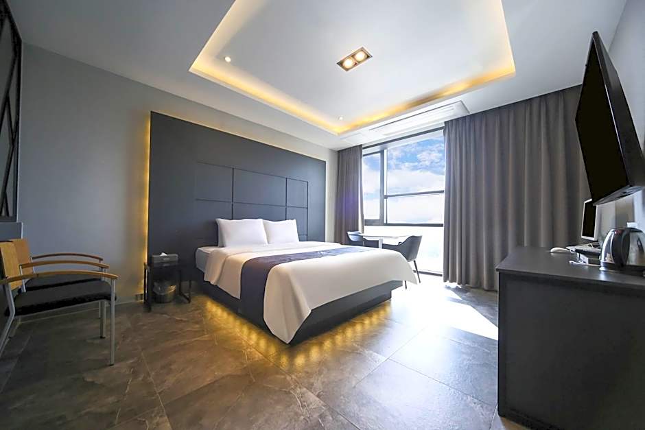 Rosabell Hotel
