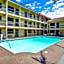 La Quinta Inn by Wyndham Costa Mesa / Newport Beach