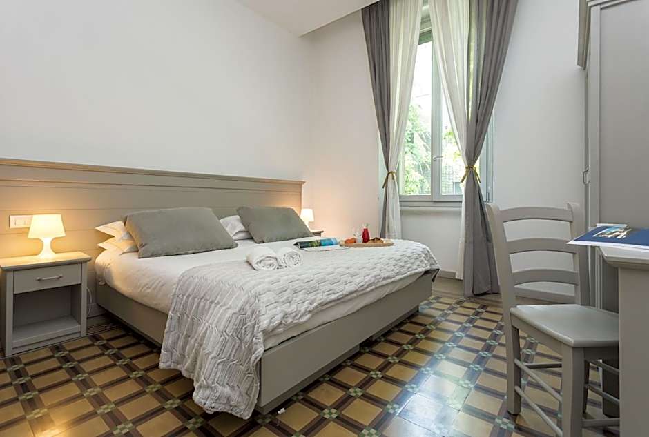 The Leoncino Hotel