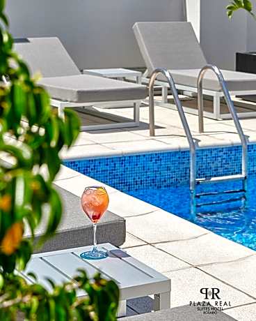 Plaza Real Suites Hotel