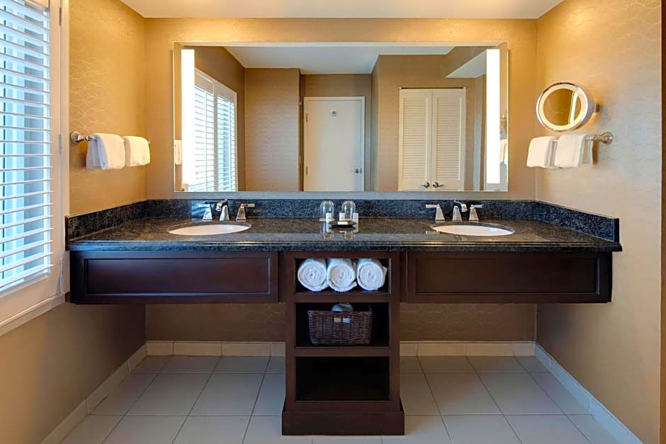 Sheraton Suites Fort Lauderdale West